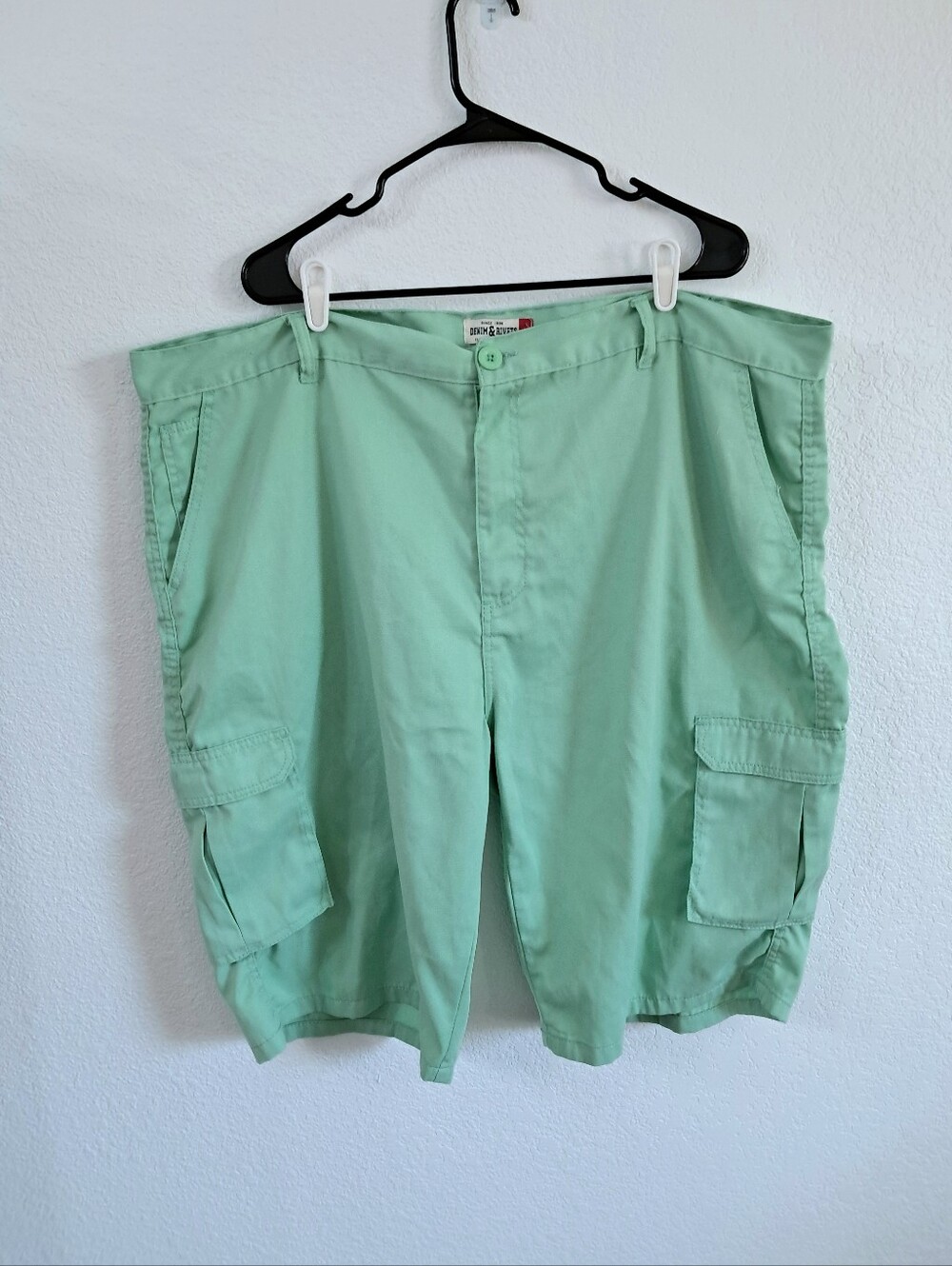 Denim & Rivets Mens Sz 48 Bermuda Cargo Shorts Light Green Pockets Golf Summer